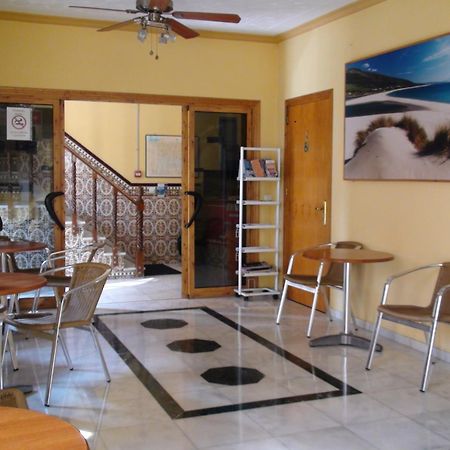 Hotel Hostal Tarik à Tarifa Extérieur photo