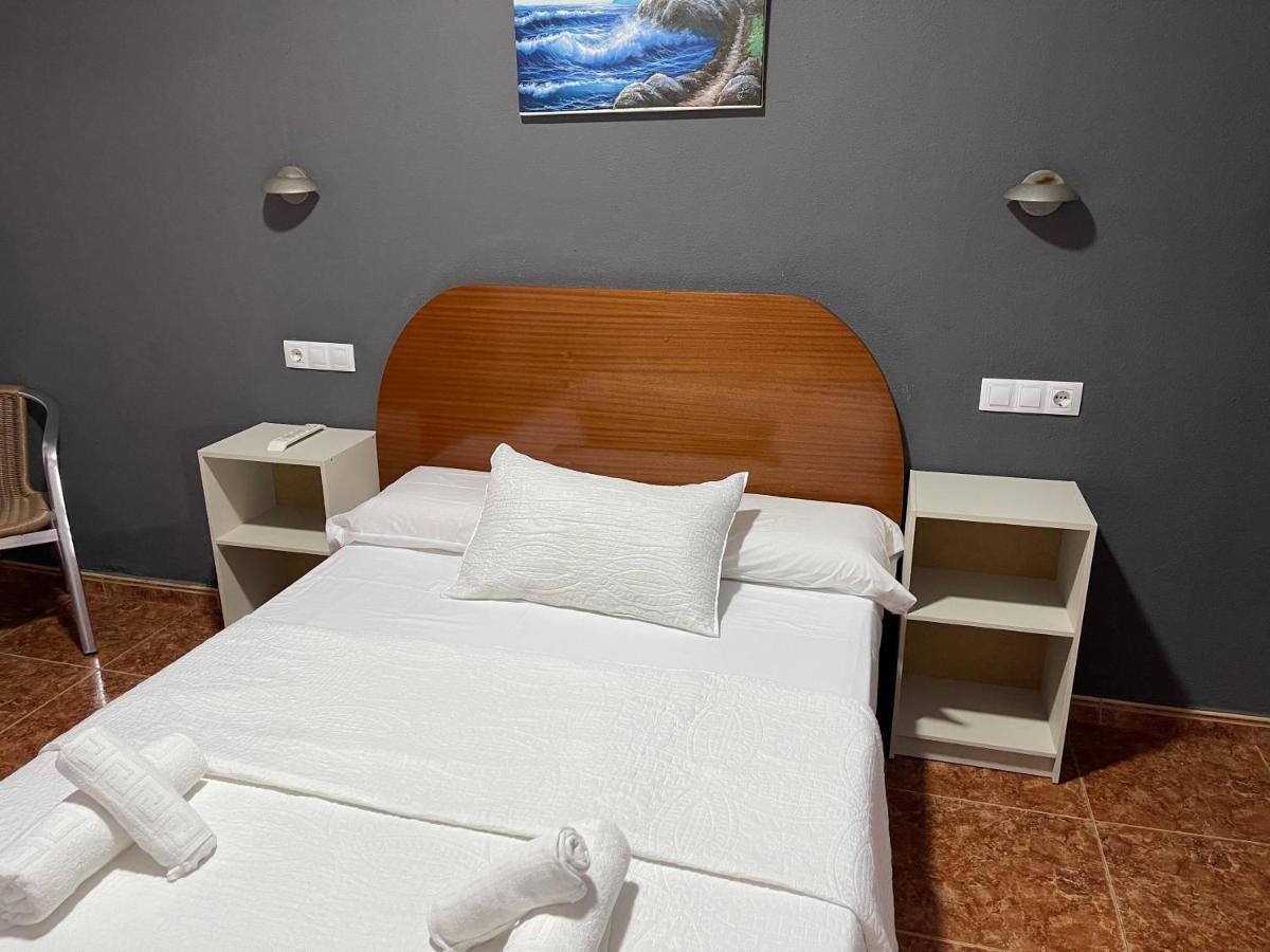 Hotel Hostal Tarik à Tarifa Extérieur photo