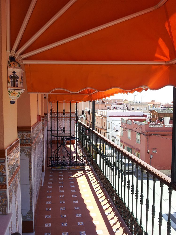 Hotel Hostal Tarik à Tarifa Extérieur photo
